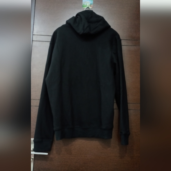 True Religion - Picture 6 of 8